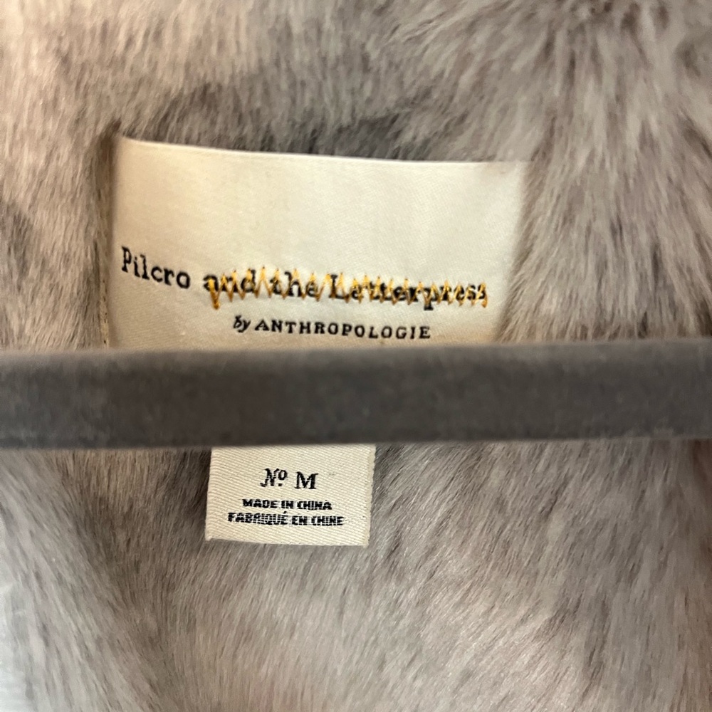 Anthropologie - Pilcro - Faux Fur Collar Denim Jacket - Picture 9 of 10